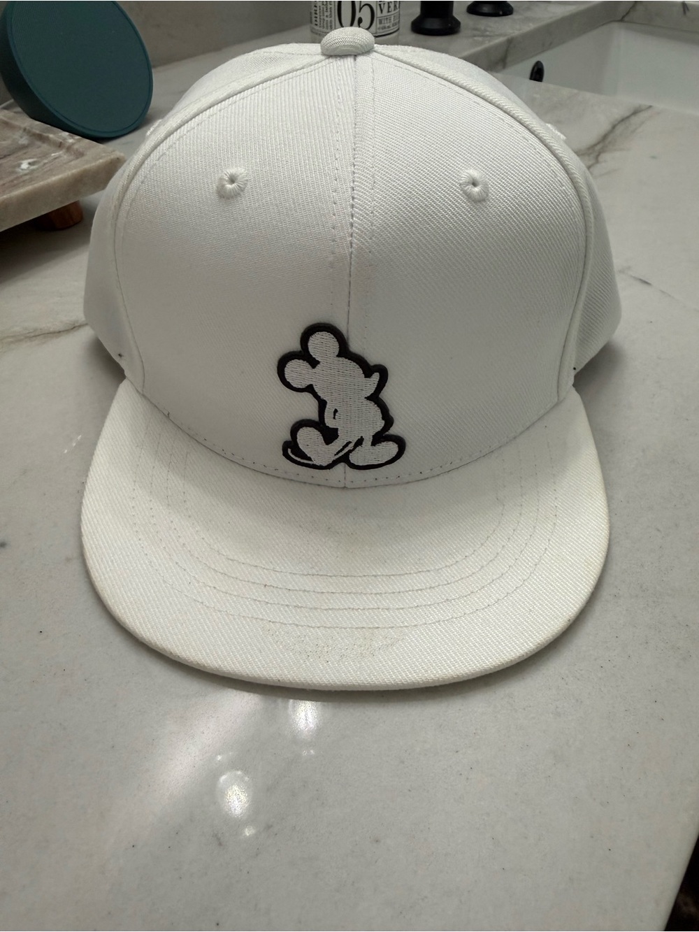 Kids White Snapback Hat Mickey Mouse Patch